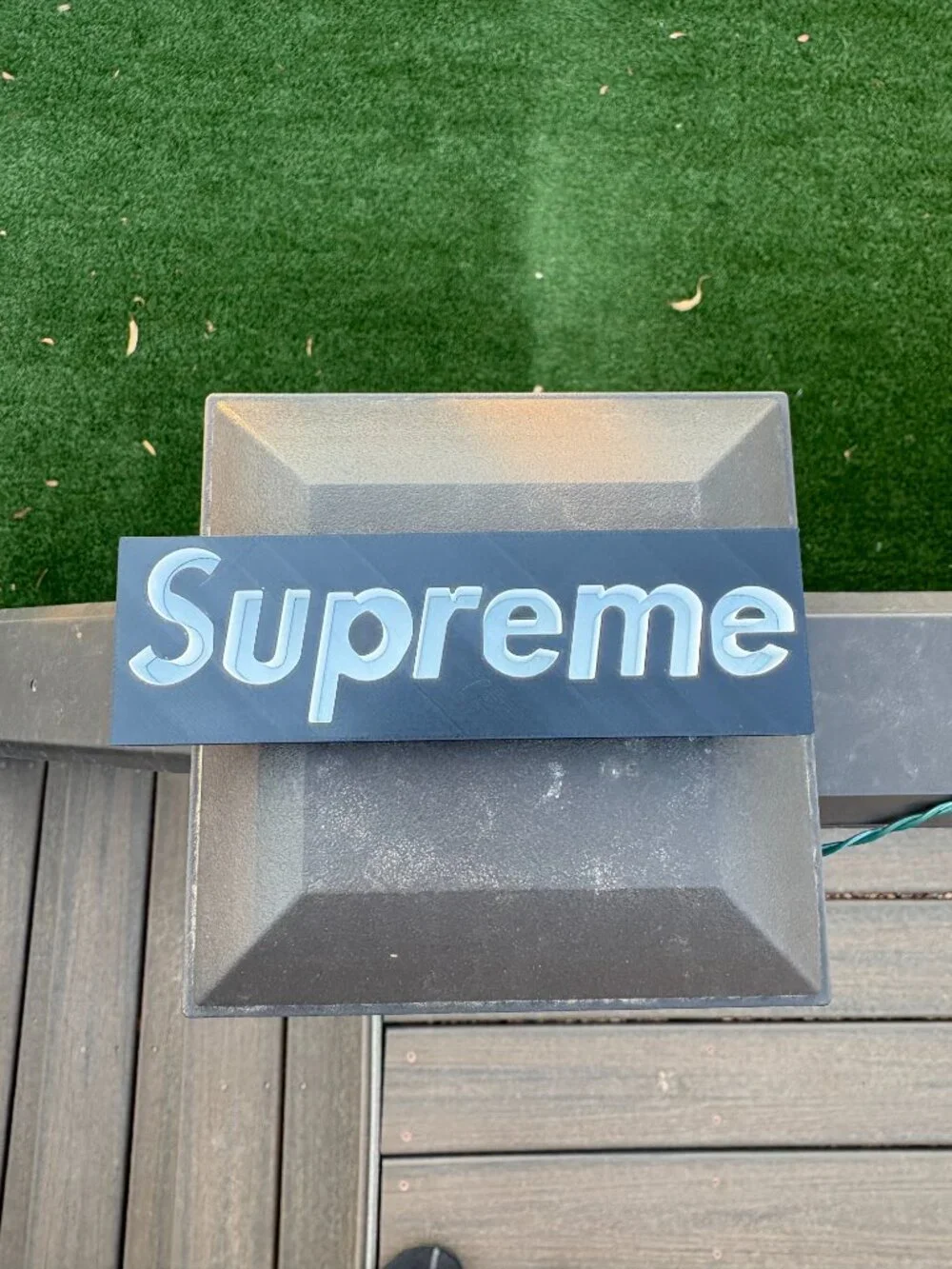 3d printed supreme logo